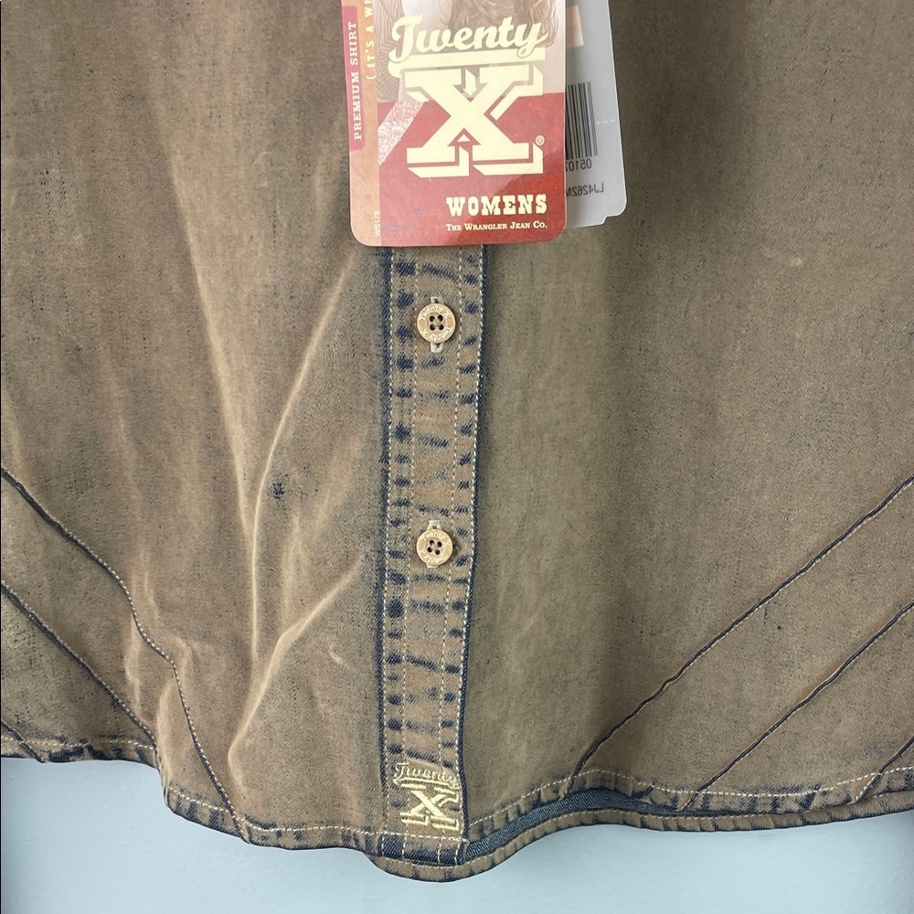 NWT Twenty X Wrangler Western Button-Up Shirt Size M - Picture 3 of 13